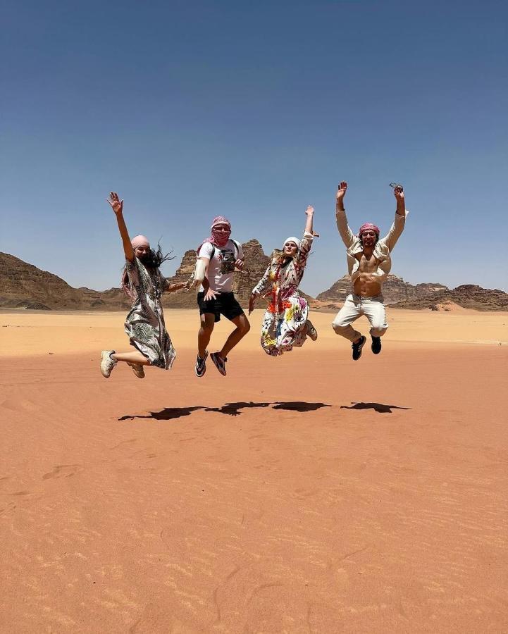 Wadi Rum Rose Luxury Camp Buitenkant foto