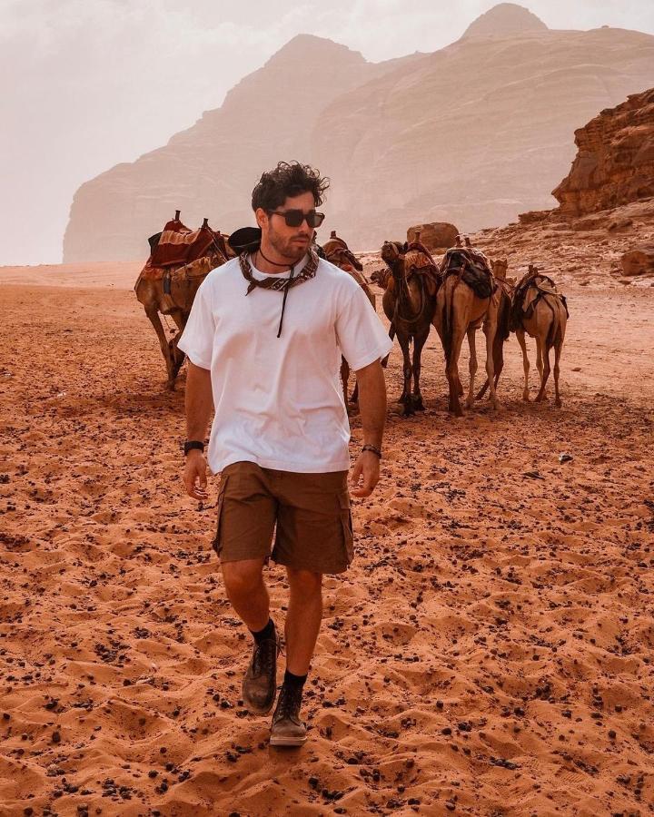 Wadi Rum Rose Luxury Camp Buitenkant foto