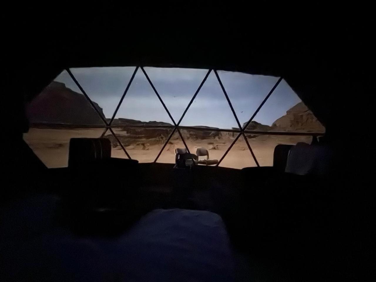 Wadi Rum Rose Luxury Camp Buitenkant foto