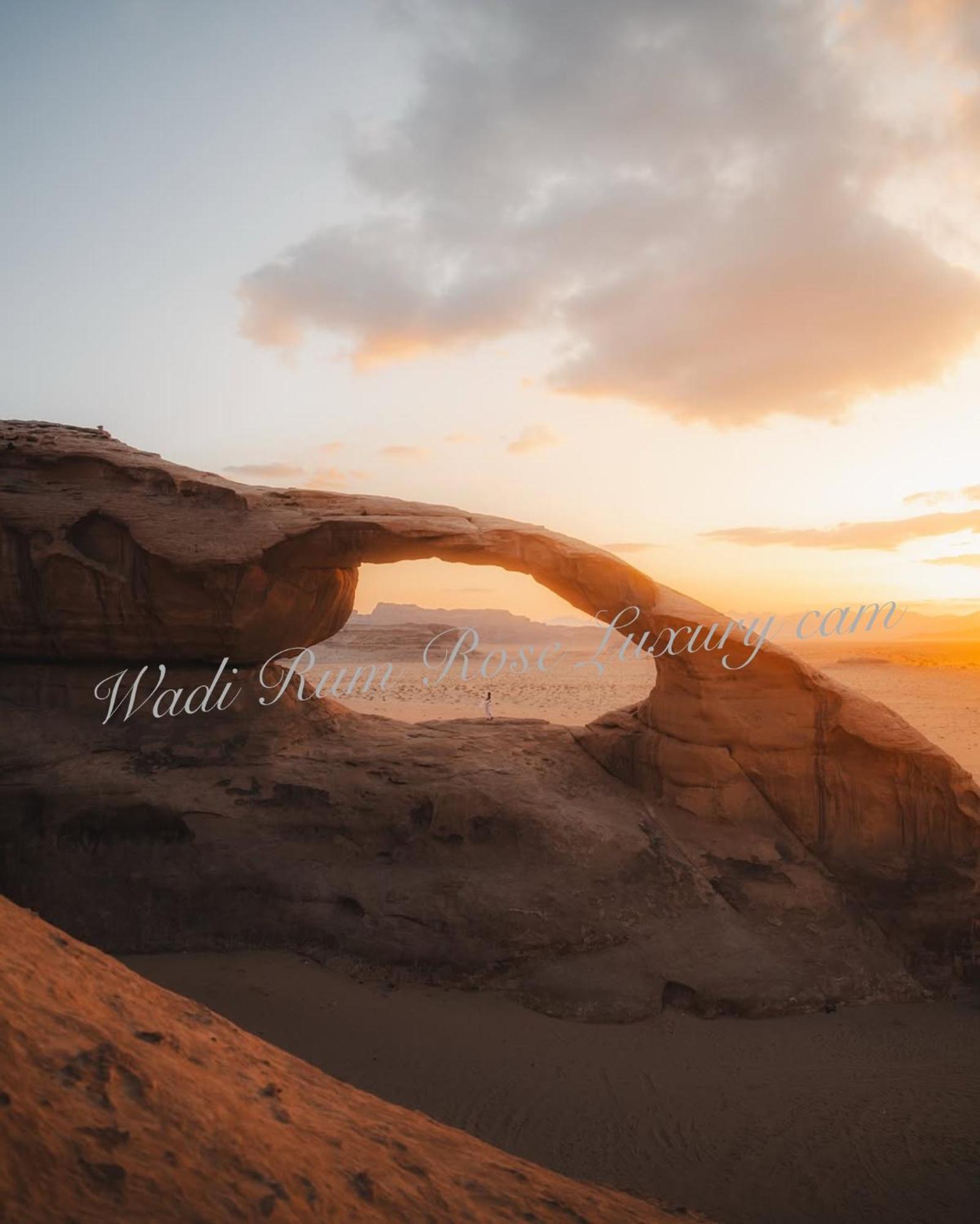 Wadi Rum Rose Luxury Camp Buitenkant foto