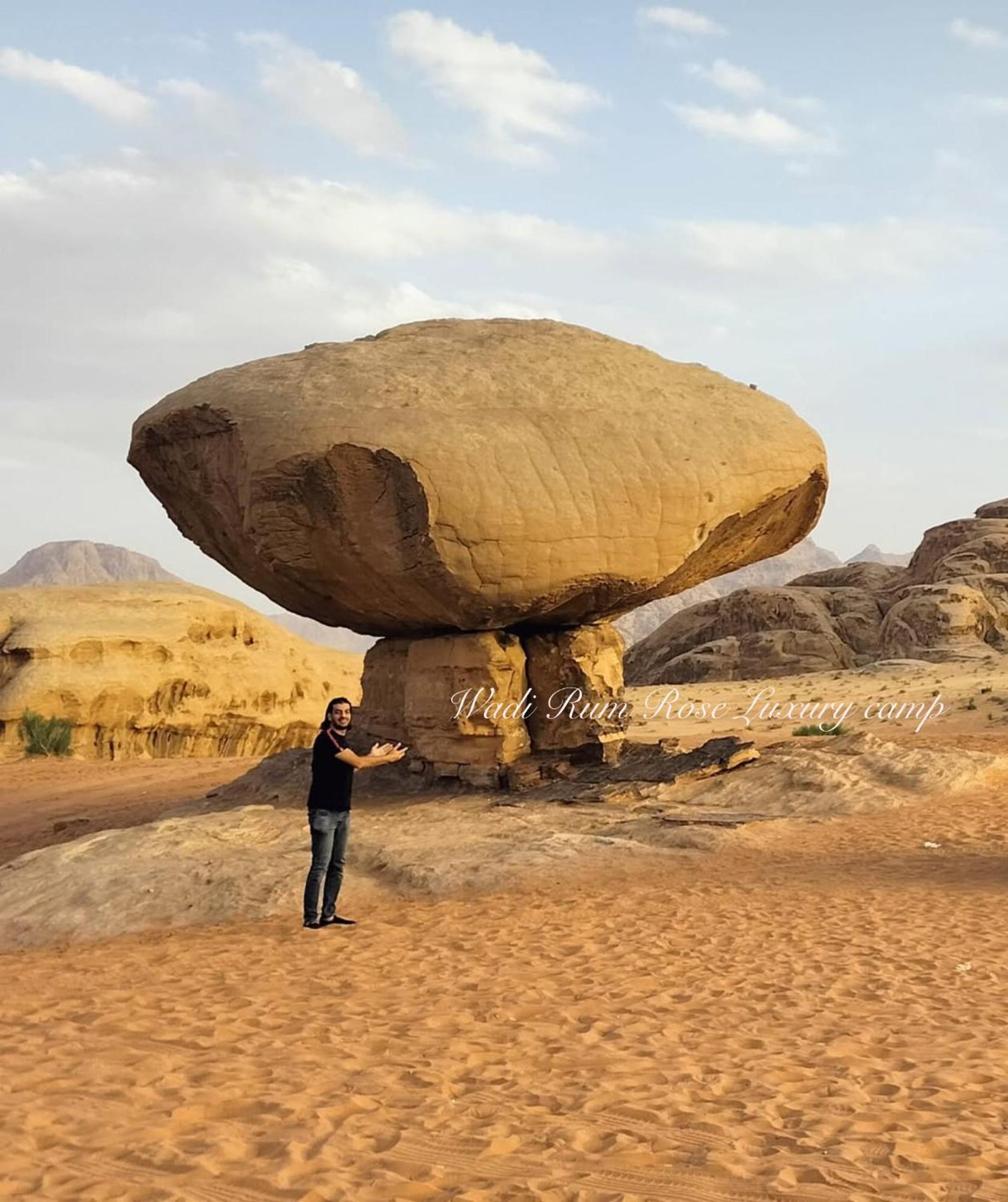 Wadi Rum Rose Luxury Camp Buitenkant foto